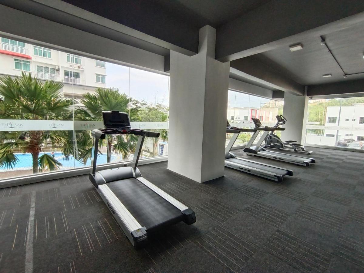 Klia Ehsan Residence Sepang Nilai Greenery 8 Pax Air-Con Exterior foto