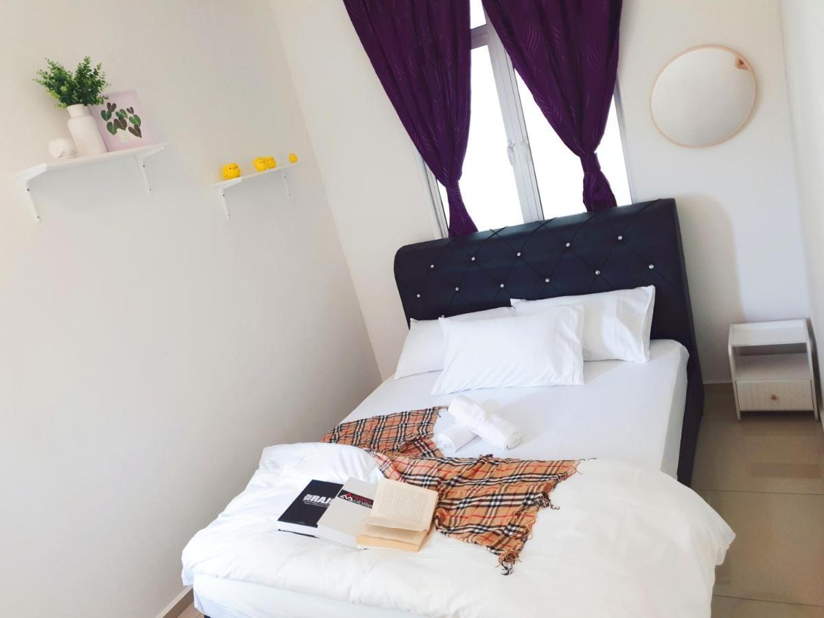 Klia Ehsan Residence Sepang Nilai Greenery 8 Pax Air-Con Exterior foto