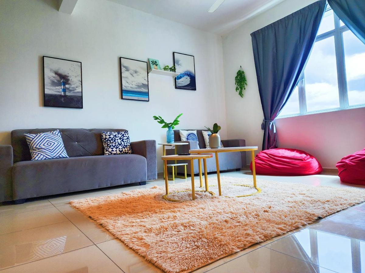 Klia Ehsan Residence Sepang Nilai Greenery 8 Pax Air-Con Exterior foto
